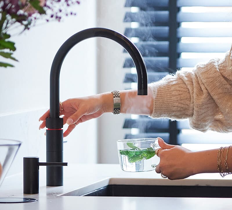 Kokend water kraan in de keuken